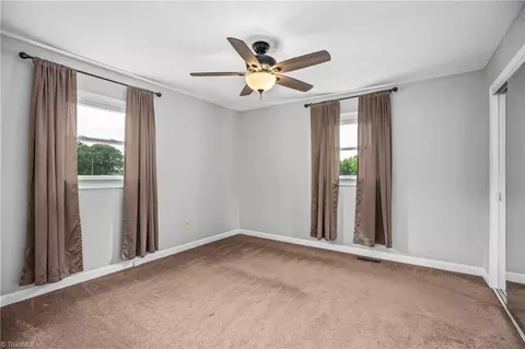 Bedroom - 982 Cagle Loop Rd, Seagrove, NC 27341 photo 2 of 3