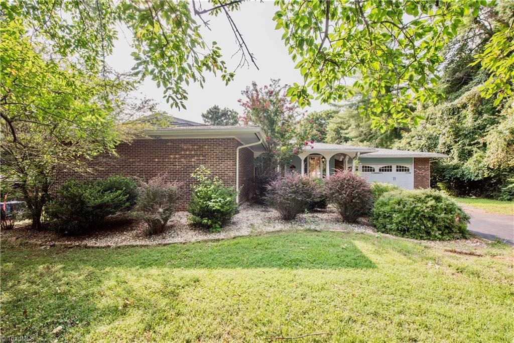 470 Riverbend Dr  