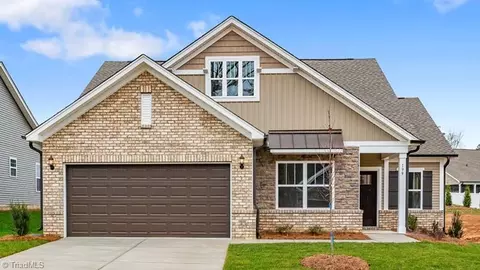 199 Moravian Ct, Advance, NC 27006