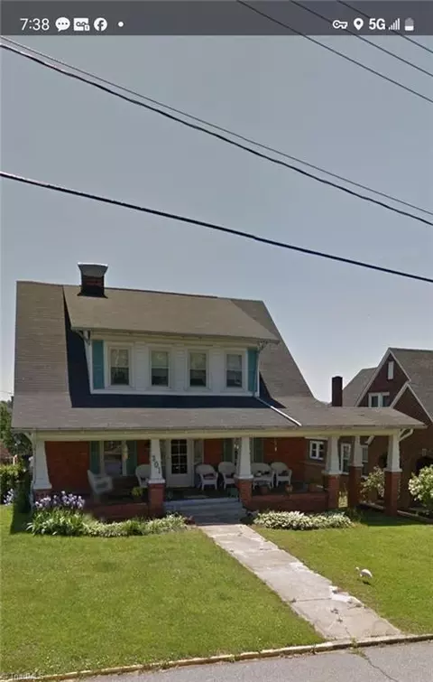 301 D St, North Wilkesboro, NC 28659