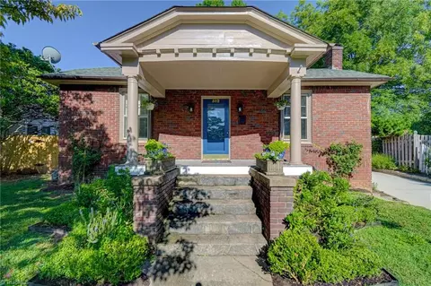 512 Gales Ave, Winston Salem, NC 27103