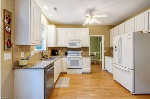 Kitchen - 3548 Bent Trace Dr, High Point, NC 27265 photo 2 of 6