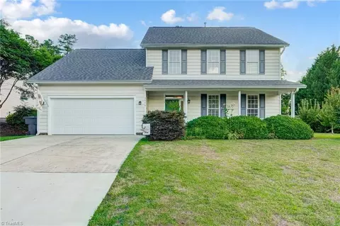 3548 Bent Trace Dr, High Point, NC 27265