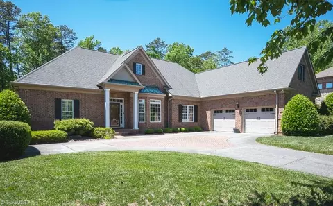 431 Torrington Ln, Winston Salem, NC 27104
