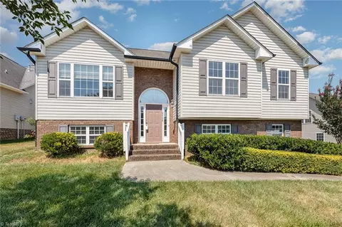 4736 Audrey Dr, Winston Salem, NC 27127