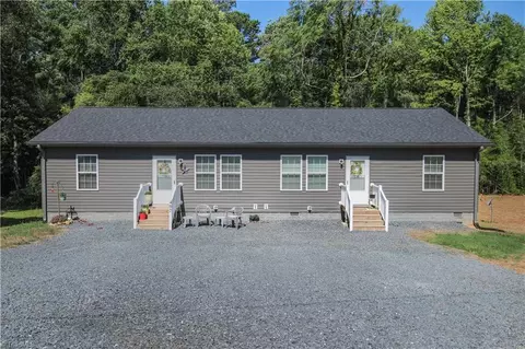 Exterior - 407 Spring St #A & B, Denton, NC 27239 photo 2 of 5