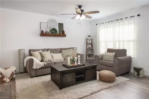 Living - 407 Spring St #A & B, Denton, NC 27239 photo 1 of 2