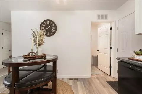 Entry Way - 407 Spring St #A & B, Denton, NC 27239 photo 2 of 3