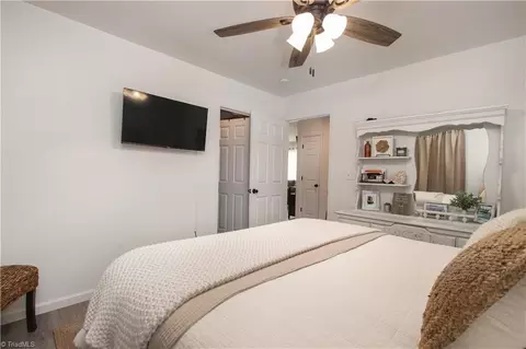 Bedroom - 407 Spring St #A & B, Denton, NC 27239 photo 2 of 3