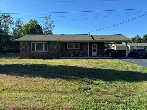 163 Hickory Ln, Hays, NC 28635