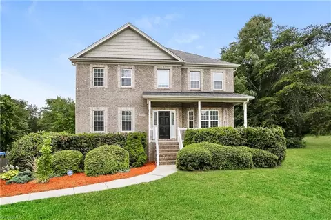 4020 Joyner Cross Rd, Kernersville, NC 27284