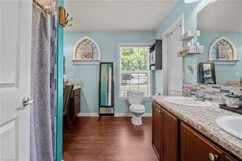 Bath - 1155 Hill Rd, King, NC 27021 photo 4 of 5