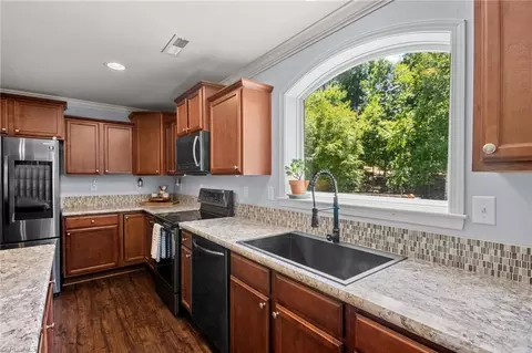 Kitchen - 1155 Hill Rd, King, NC 27021 photo 4 of 4
