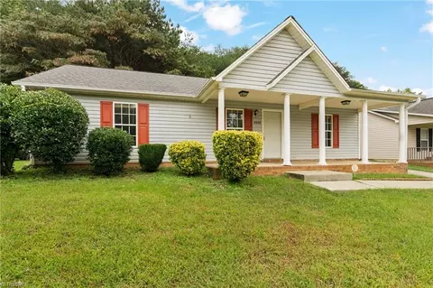 4349 Wakeman Dr, Winston Salem, NC 27105