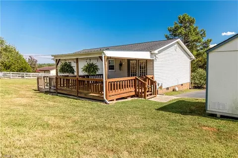 4464 Meadowbrook Dr, Trinity, NC 27370 photo 19