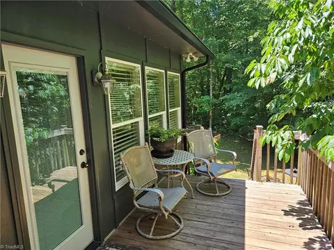 1106 River Rd, Dobson, NC 27017 photo 4
