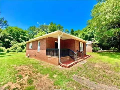 Exterior - 1113 Bryce Ave, Salisbury, NC 28144 photo 2 of 5