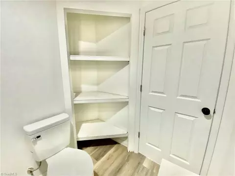 Bath - 1113 Bryce Ave, Salisbury, NC 28144 photo 3 of 3
