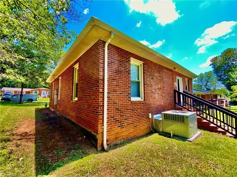 Exterior - 1113 Bryce Ave, Salisbury, NC 28144 photo 5 of 5