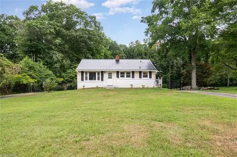 272 Eller Rd, Lexington, NC 27295