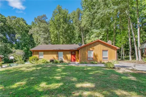 1308 Granada Ln, Greensboro, NC 27407