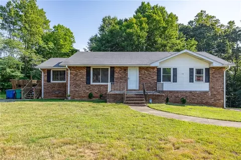615 Brooks Rd, Reidsville, NC 27320