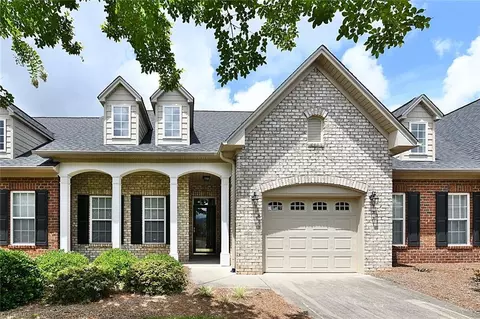 802 Pelican Ln, Clemmons, NC 27012