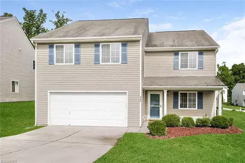 220 Timberwood Dr, High Point, NC 27260