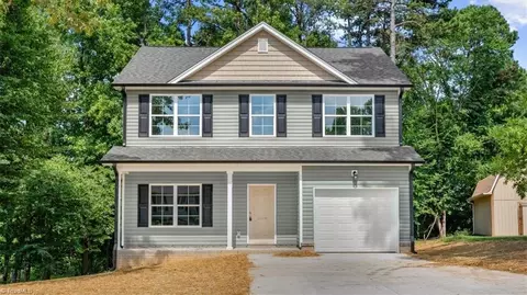2108 Tealwood Dr, Greensboro, NC 27407
