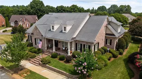 164 Orchard Park Dr, Bermuda Run, NC 27006