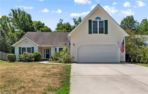 5198 Woodhollow Rd, Mcleansville, NC 27301