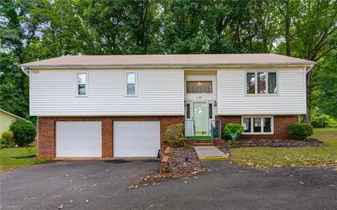 179 Beechwood Cir, Winston Salem, NC 27105