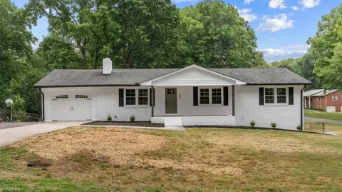 523 Mendenhall Dr, Winston Salem, NC 27127
