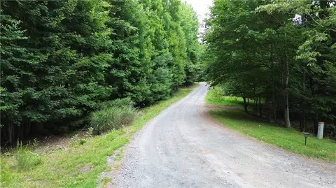 tbd Eagle Nest Dr, Deep Gap, NC 28618 photo 2