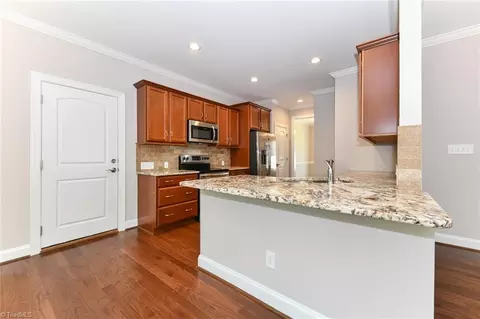 Kitchen - 2678 Splitbrooke Dr, High Point, NC 27265 photo 1 of 4