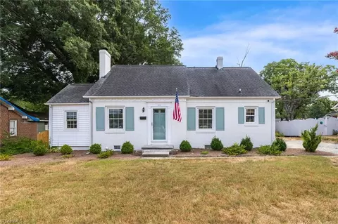 517 Mountain St W, Kernersville, NC 27284