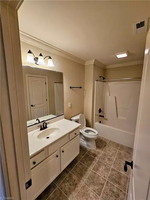 Bath - 115 Oleander Dr, Bermuda Run, NC 27006 photo 3 of 3