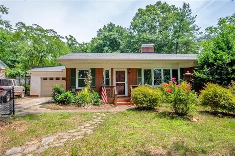 636 Kelly St N, Statesville, NC 28677