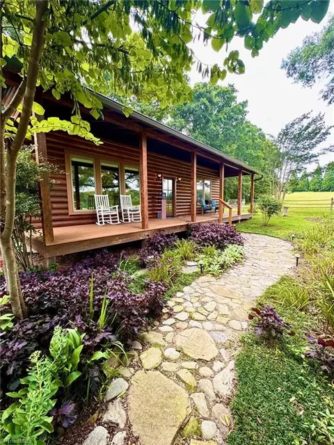 Undisclosed, Mocksville, NC 27028