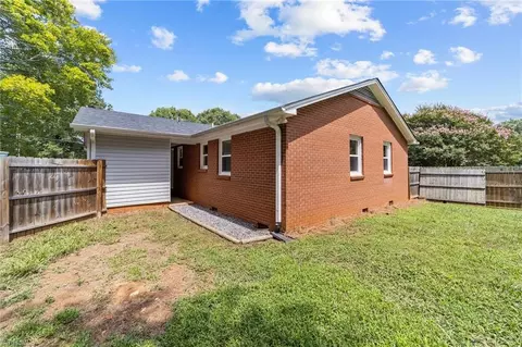 Exterior - 260 Pilotview Loop, Madison, NC 27025 photo 4 of 5