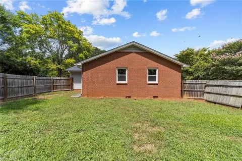 Exterior - 260 Pilotview Loop, Madison, NC 27025 photo 5 of 5