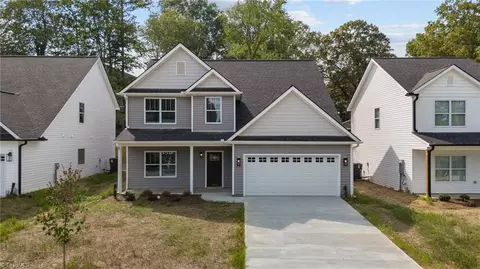 2810 Roland Rd, Greensboro, NC 27407