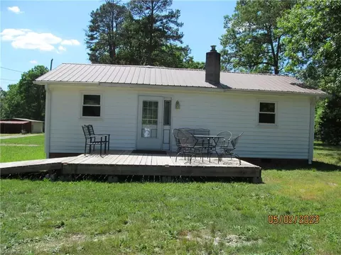 1669 Old Nc Highway 109, Lexington, NC 27292