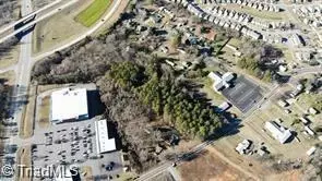 114 Forest Hill Rd, Lexington, NC 27295