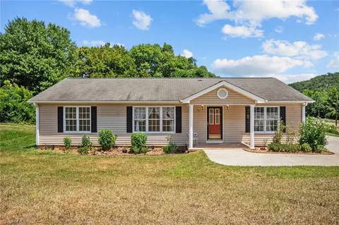 110 Main St E, Mayodan, NC 27027