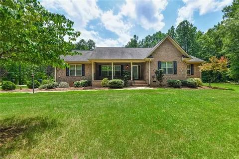 2626 Huffine Mill Rd, Mcleansville, NC 27301