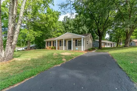 2731 Inca Ln, Winston Salem, NC 27103