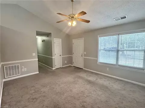 2711 Westgate Dr, High Point, NC 27265 photo 5