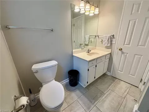 2711 Westgate Dr, High Point, NC 27265 photo 14