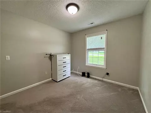 2711 Westgate Dr, High Point, NC 27265 photo 17